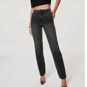 🆕 Good American Straight Leg Jeans